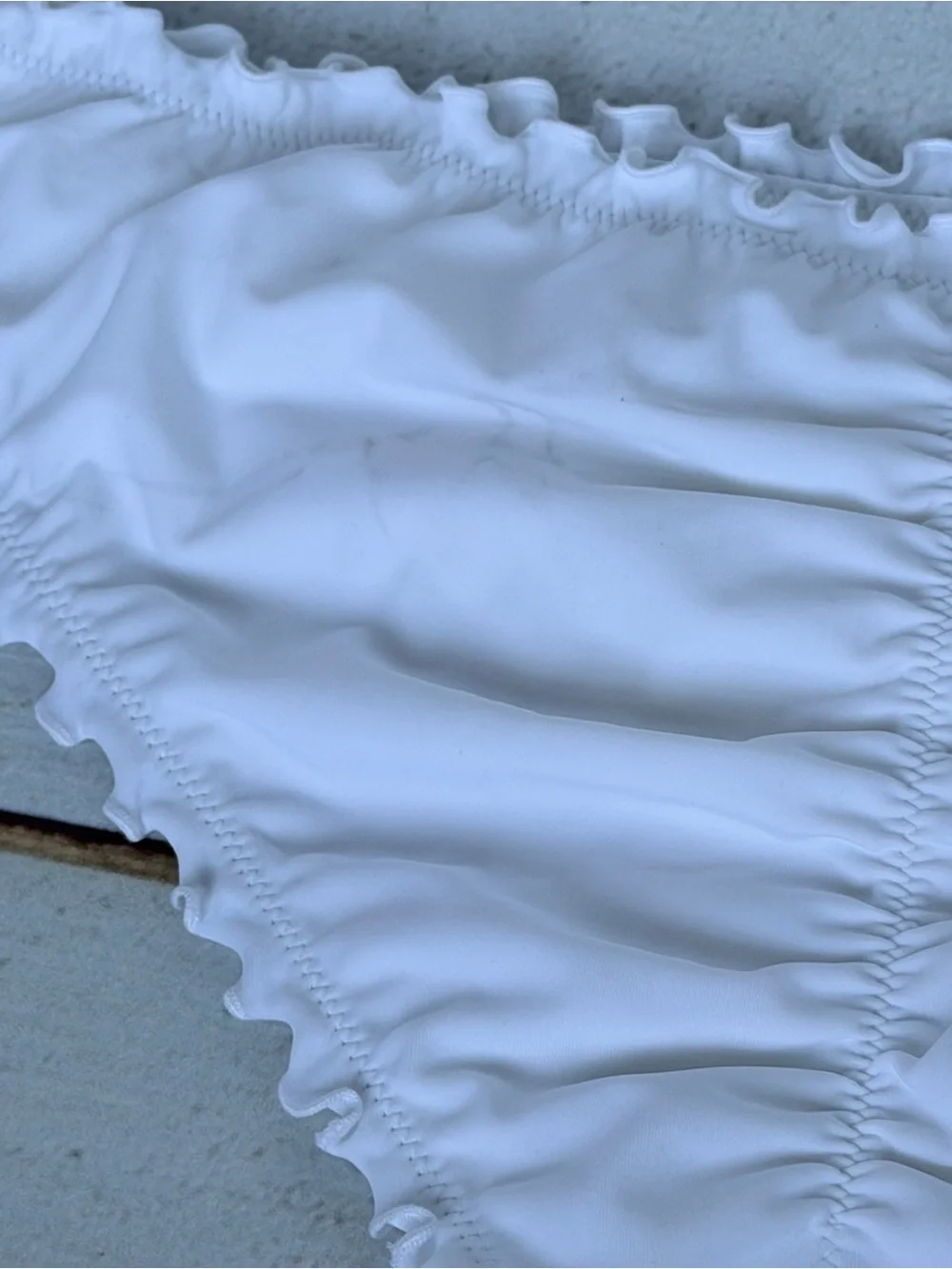 NWT Shade & Shore White Ruffle Edge Cheeky Bikini Bottoms - BOTTOMS ONLY